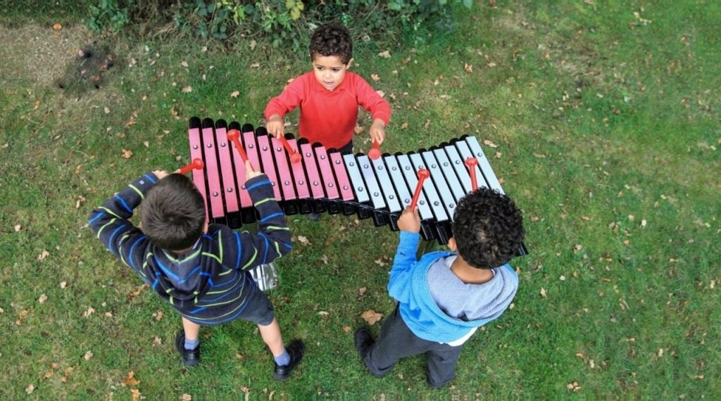Music Makers with Luke